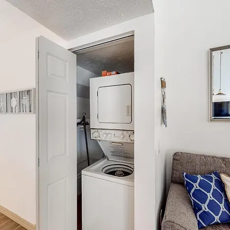 Fall Creek Resort 520-8